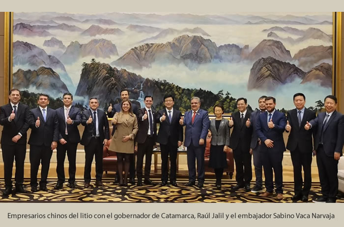 China planta una pica en el triángulo del litio