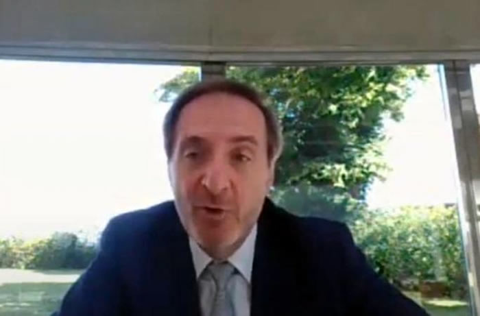 Premio a la Diplomacia Comprometida para el embajador de Suiza en Cuba durante el 11J